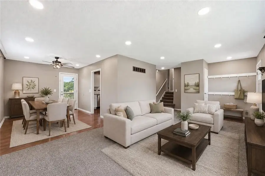 5336 N Richmond Avenue, Kansas City, MO 64119 - #3