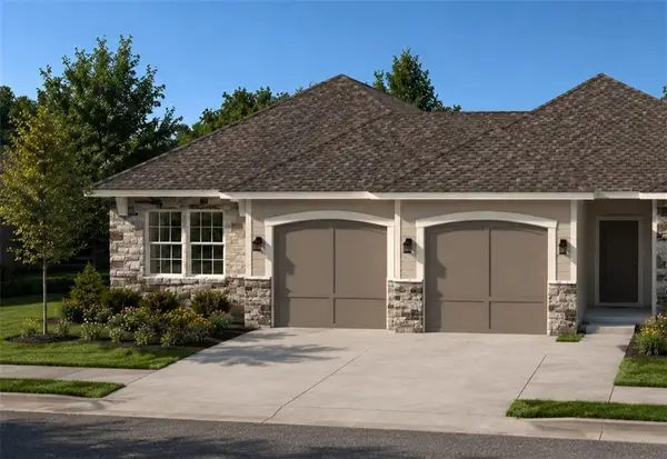 1906 Shellbark Street, Raymore, MO 64083