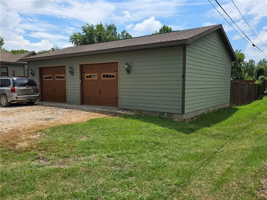 118 N Wall Street, Gas, KS 66742 - #3