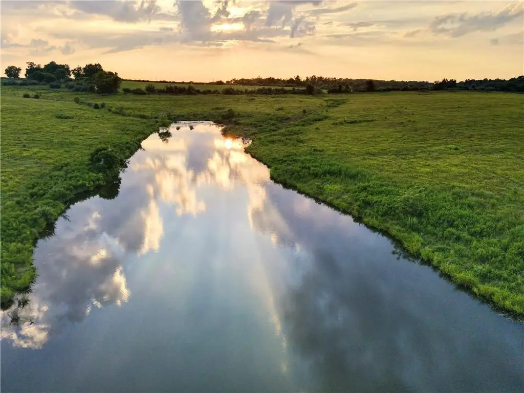 NE 451 Road, Calhoun, MO 65323 - #1