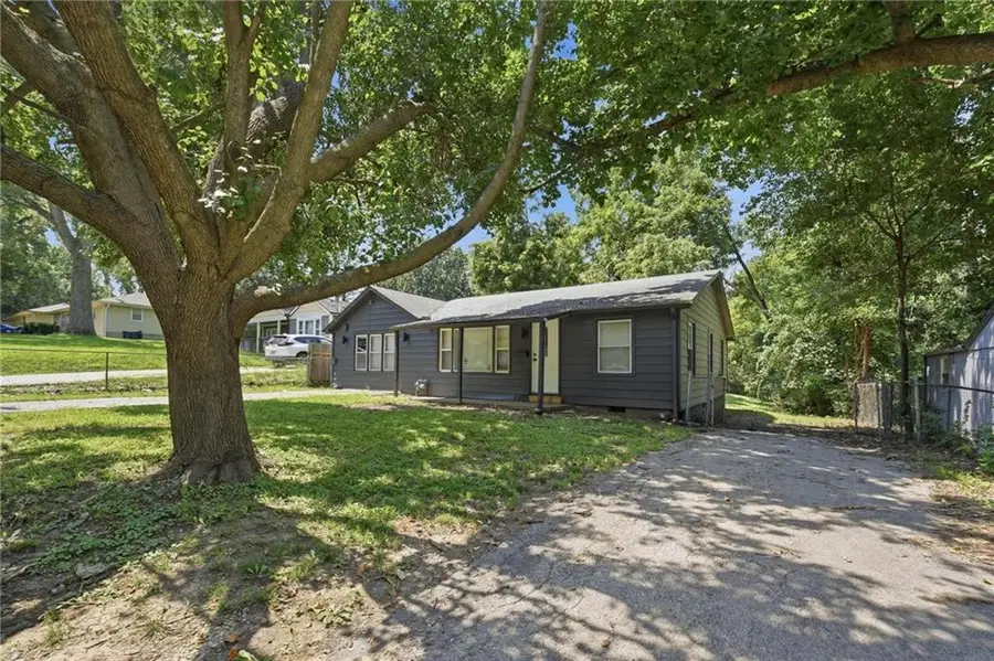 5312 Byrams Ford Road, Kansas City, MO 64129 - #3