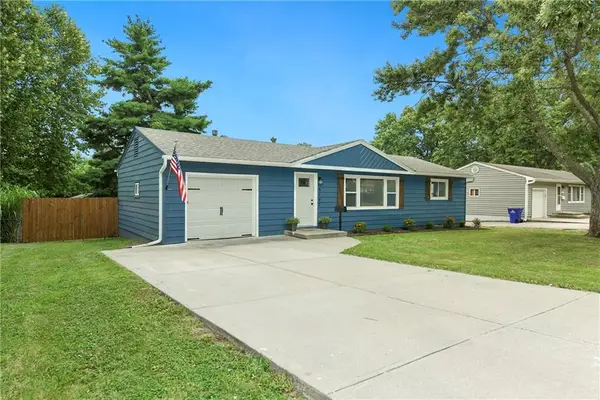 8707 E 80th Terrace, Raytown, MO 64138