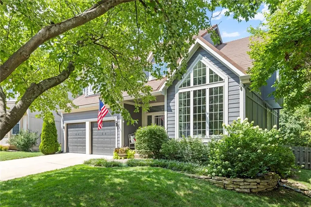 8710 W 132nd Place, Overland Park, KS 66213 - #1