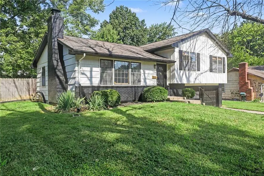 13516 Lowell Avenue, Grandview, MO 64030 - #3