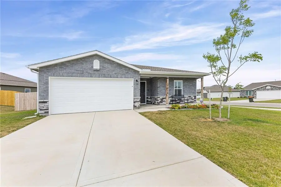 37718 W 208th Terrace, Edgerton, KS 66021 - #2
