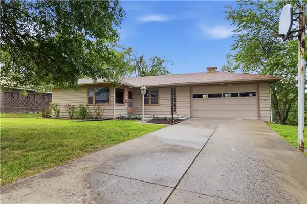 5128 N Lister Avenue, Kansas City, MO 64119