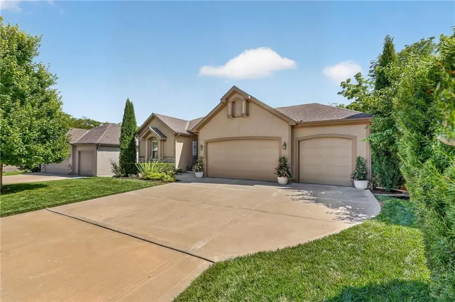 10115 N Miller Lane, Kansas City, KS 66109 - #3