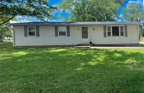 15788 S 1400 Road, Nevada, MO 64772