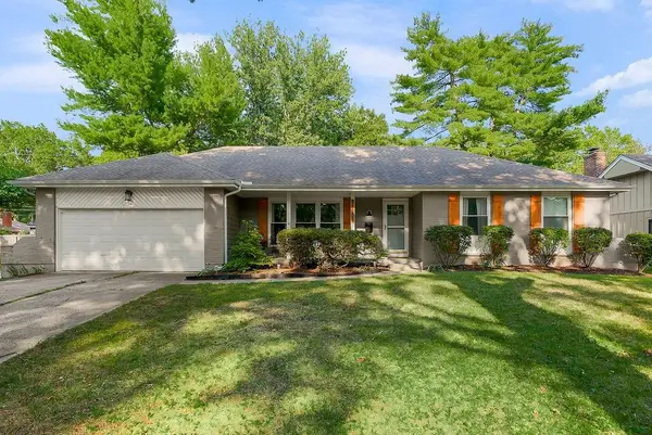 11001 Glen Arbor Road, Kansas City, MO 64114