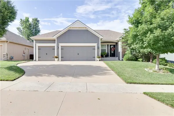 6208 Crystal Lane, Lawrence, KS 66049