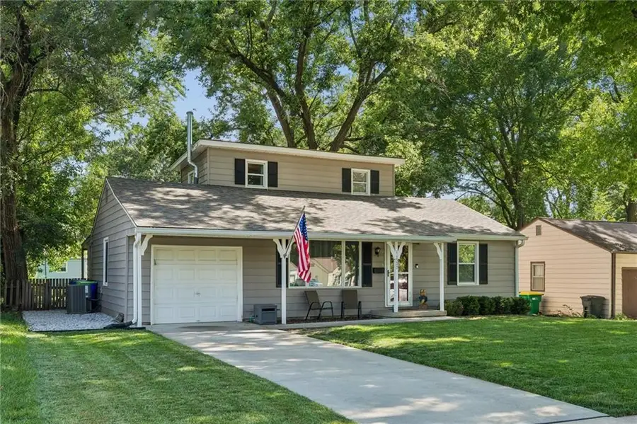 11507 W 69th Street, Shawnee, KS 66203 - #2