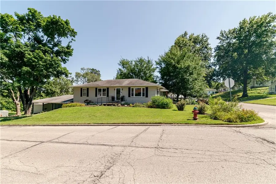 630 Green Street, Atchison, KS 66002 - #2