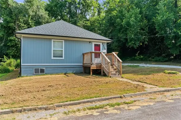 1318 Clinton Street, Lexington, MO 64067