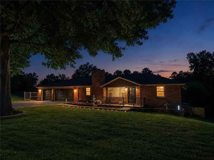 5831 N Ava Avenue, Kansas City, MO 64151 - #2