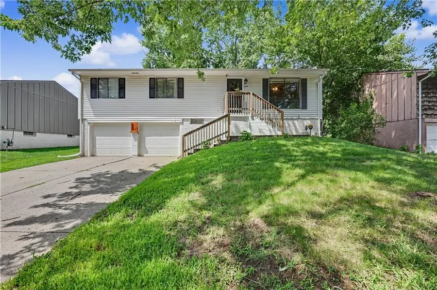 632 N Mohican Drive, Independence, MO 64056 - #2