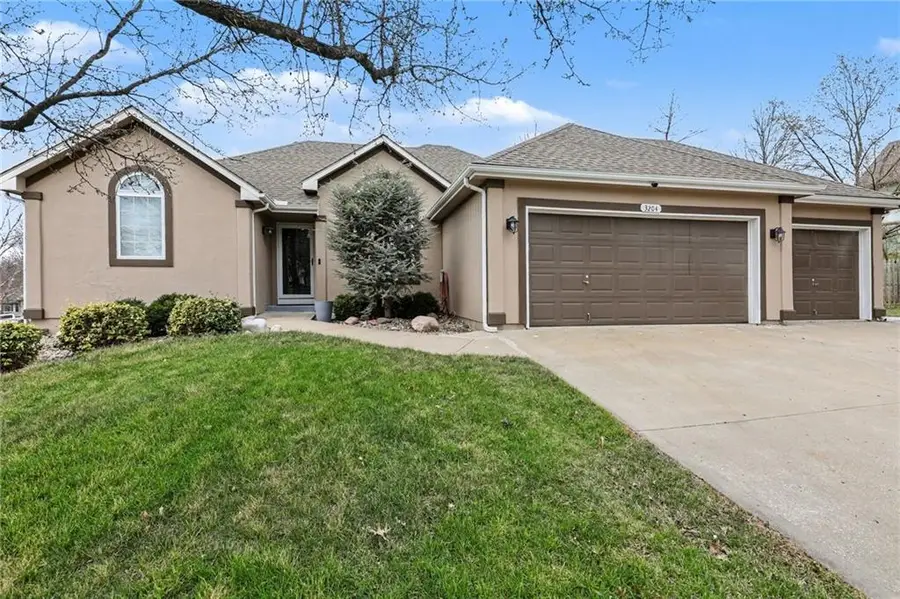 3204 S Elizabeth Avenue, Independence, MO 64057 - #2