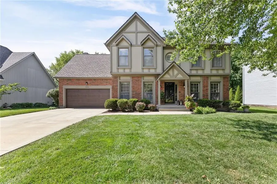13016 Sherwood Drive, Leawood, KS 66209 - #2