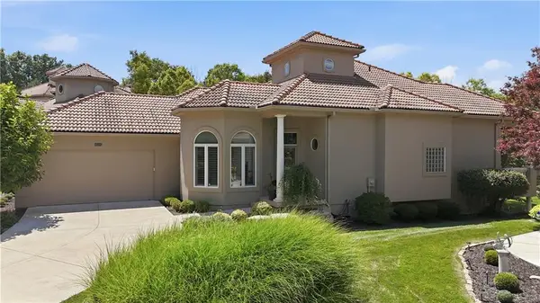 4504 NE Dick Howser Drive, Lee's Summit, MO 64064