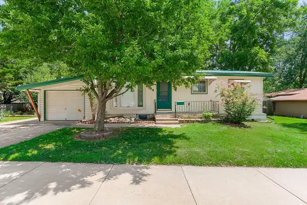 8509 Wornall Road, Kansas City, MO 64114