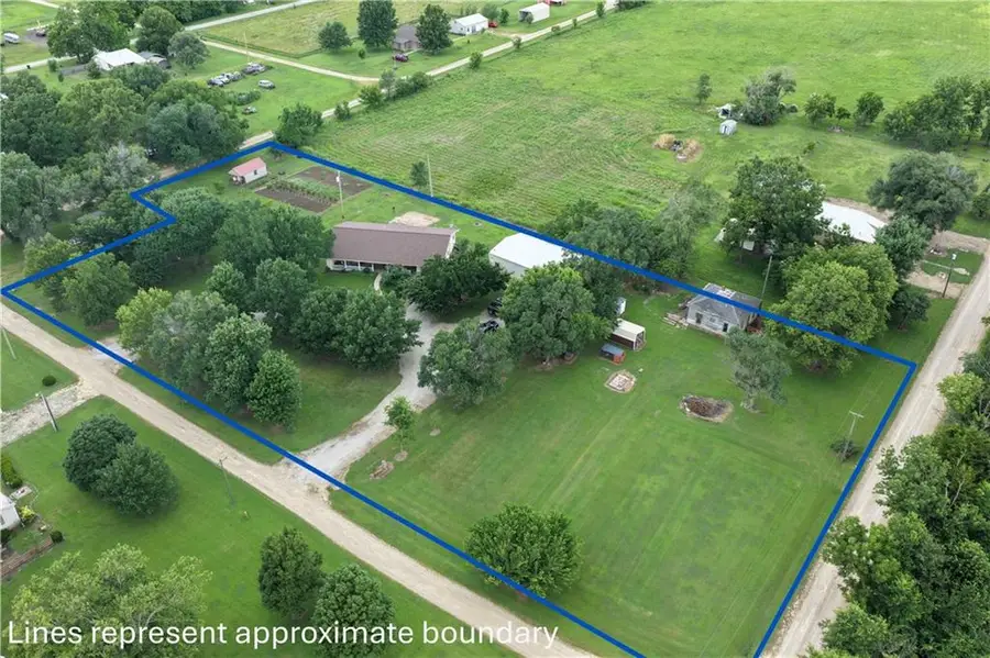 2445 158th Street, Neal, KS 66863 - #2