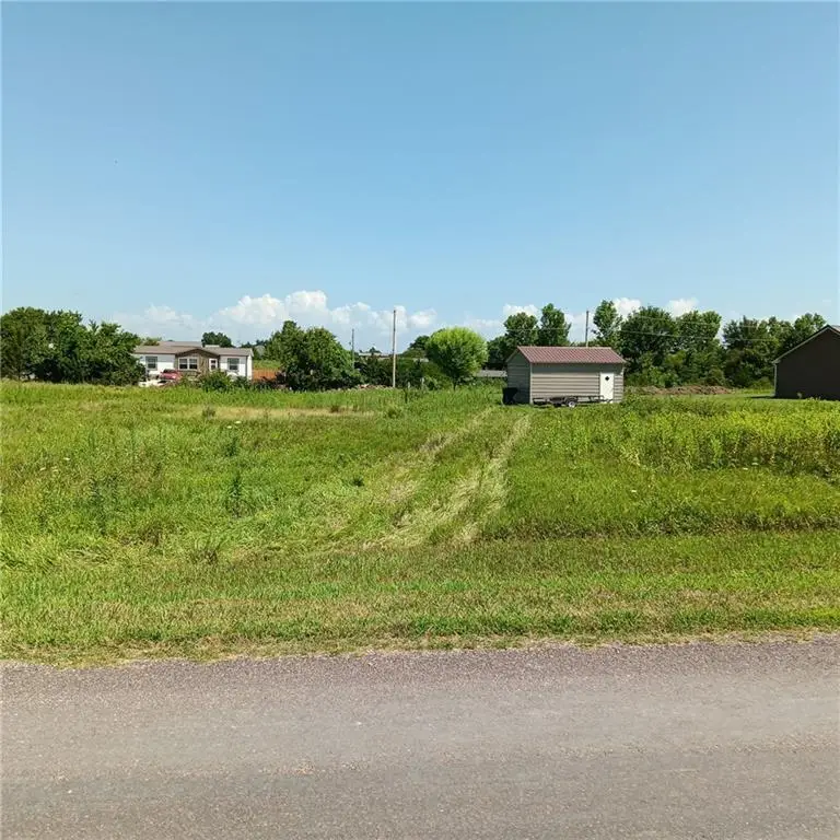 17 and 21 Wilderness Trail, Linn Valley, KS 66040 - #2