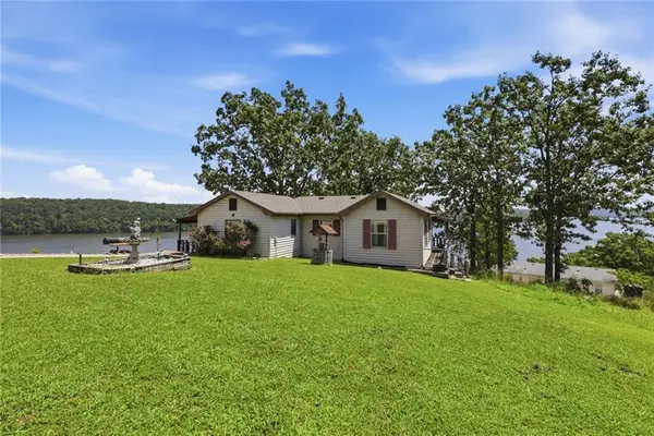 30643 Rosey Lane, Edwards, MO 65326