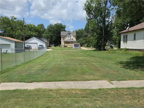 409 S 9th Street, Independence, KS 67301