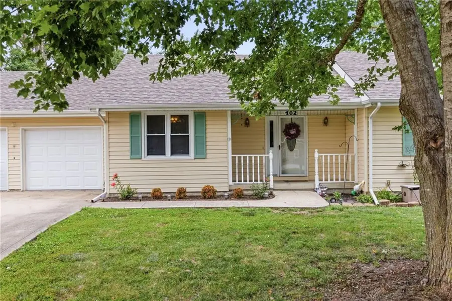 402 E 16th Street Circle, Kearney, MO 64060 - #3