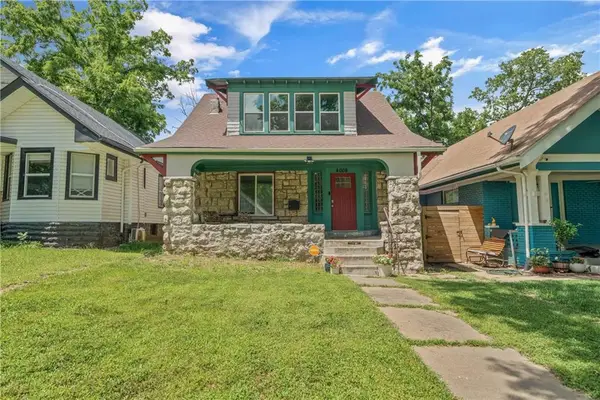 4008 S Benton Avenue, Kansas City, MO 64130