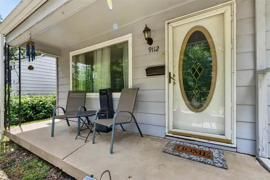 9112 Charlotte Street, Kansas City, MO 64131 - #3