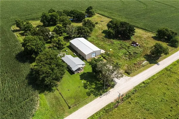 18720 800 Road, Altoona, KS 66710