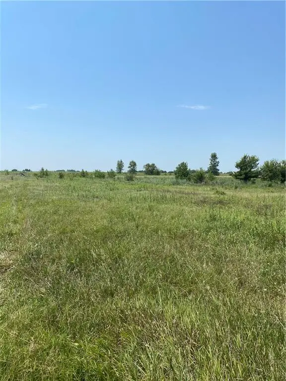 3088 Sand Creek Road, Ottawa, KS 66067 - #3
