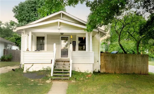 227 S Ash Avenue, Independence, MO 64053