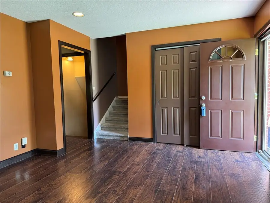 904 NE 60th Terrace, Kansas City, MO 64118 - #3