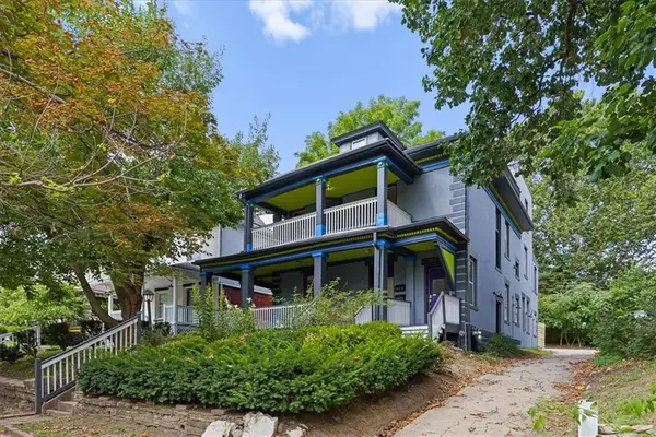 3612 Wyandotte Street, Kansas City, MO 64111