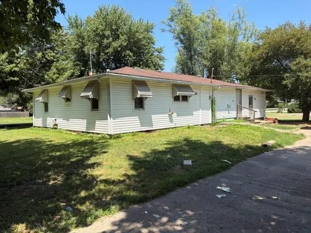218 Wilmer Lane, Saint Joseph, MO 64504 - #2
