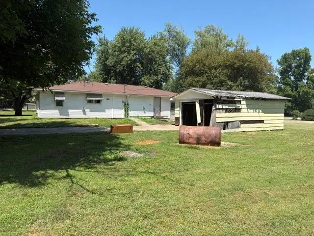 218 Wilmer Lane, Saint Joseph, MO 64504 - #3