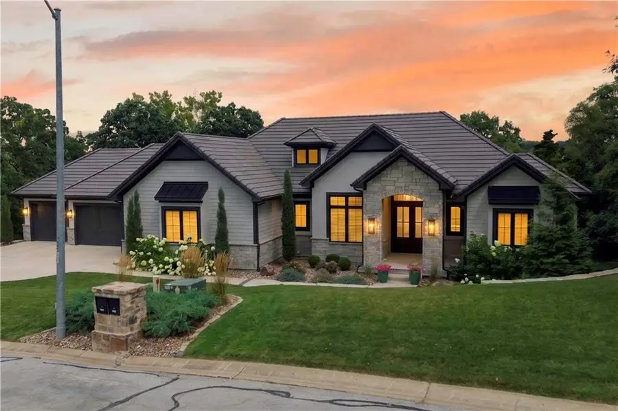 4761 NW Canyon Road, Lees Summit, MO 64064 - #2