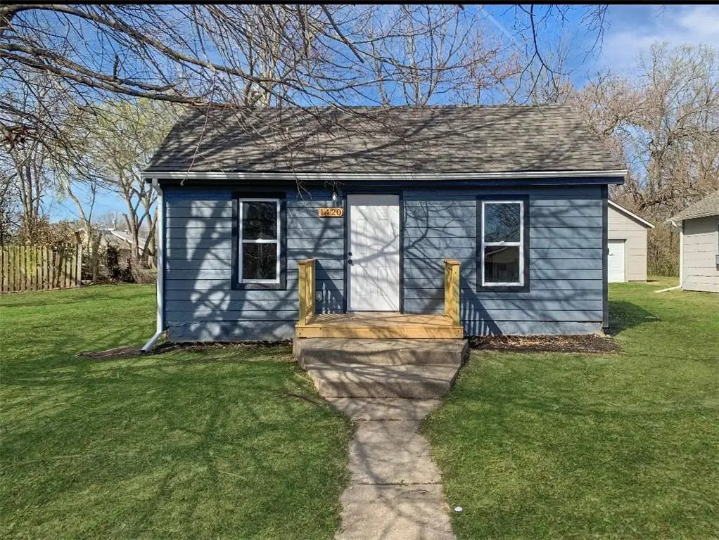 1420 S Appleton Avenue, Independence, MO 64052 - #1