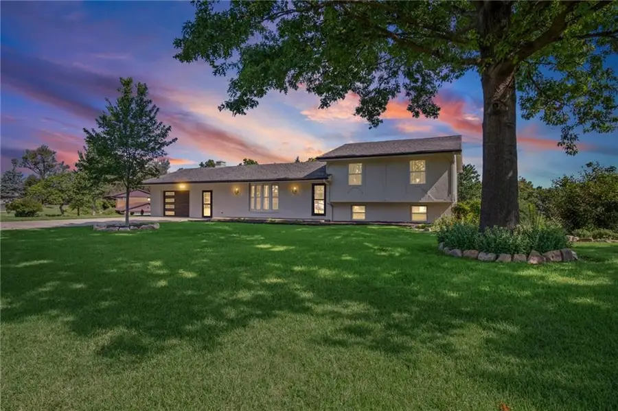 8381 Pratt Road, Atchison, KS 66002 - #2