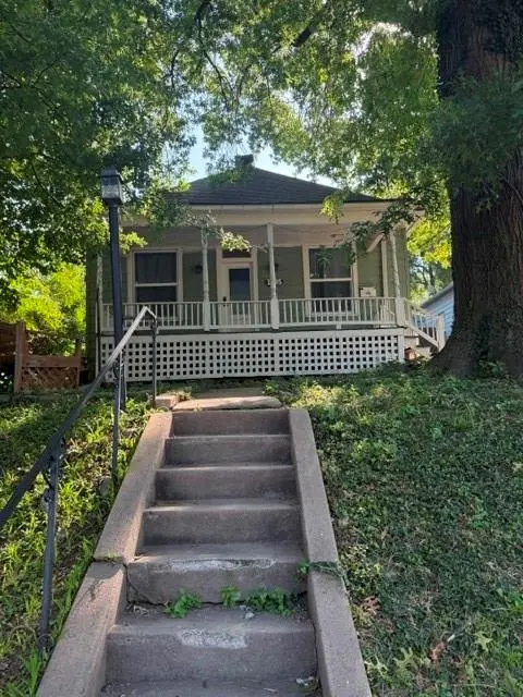 1605 S 29 Street, Kansas City, KS 66106