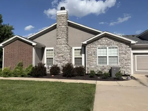 21862 W 119th Terrace #1602, Olathe, KS 66061