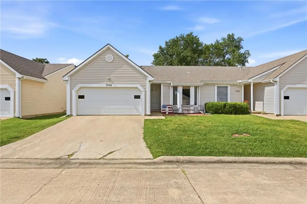 1705 Westbury Lane, Fort Scott, KS 66701 - #1