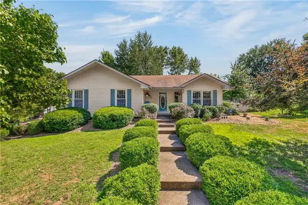 7301 NW 79th Street, Kansas City, MO 64152
