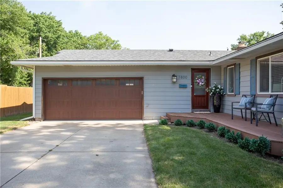 7800 W 95th Terrace, Overland Park, KS 66212 - #3