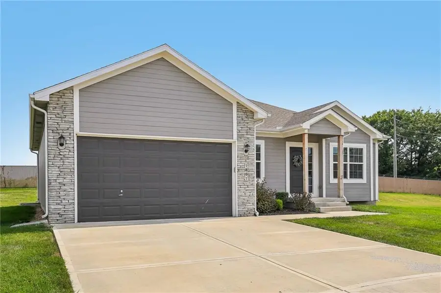 1801 NW Hilltop Court, Grain Valley, MO 64029 - #2