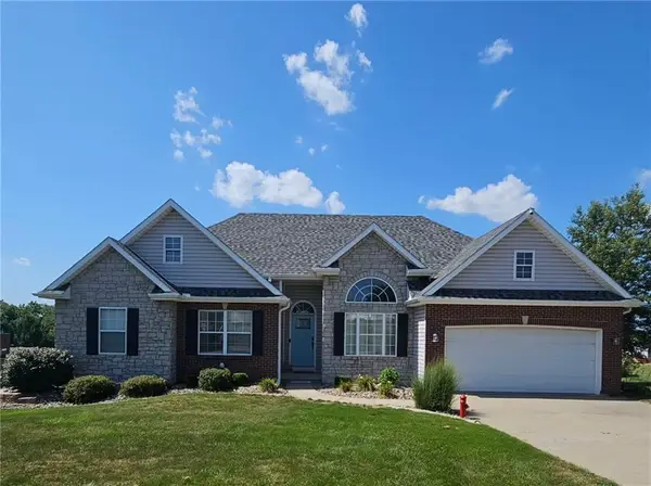5122 Brookhaven Drive, St Joseph, MO 64507