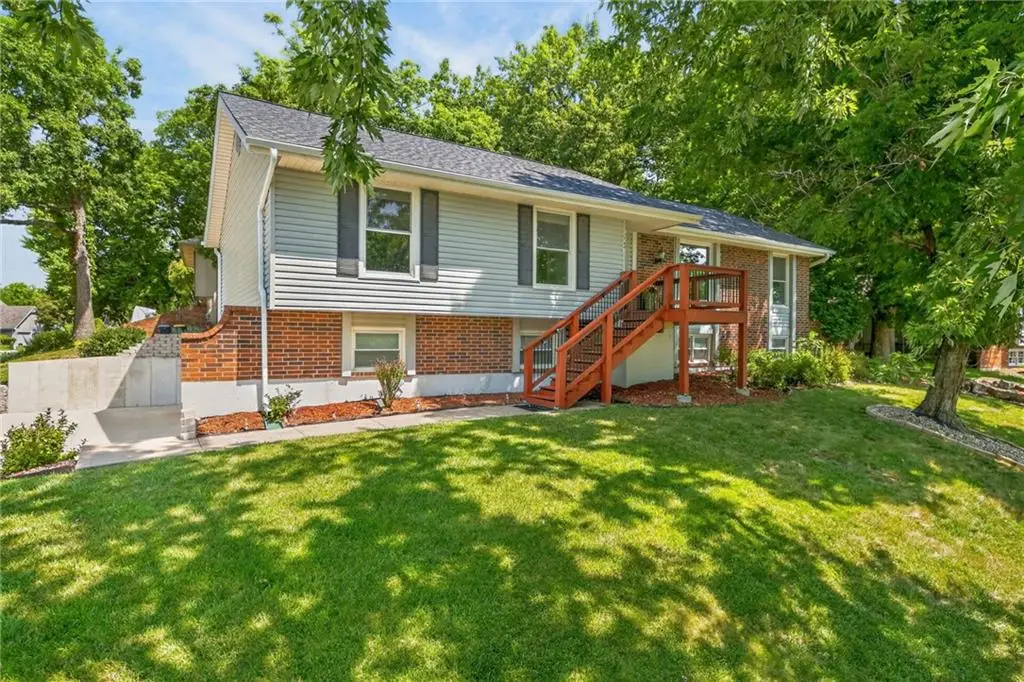 7401 N Strathbury Avenue, Kansas City, MO 64151 - #1