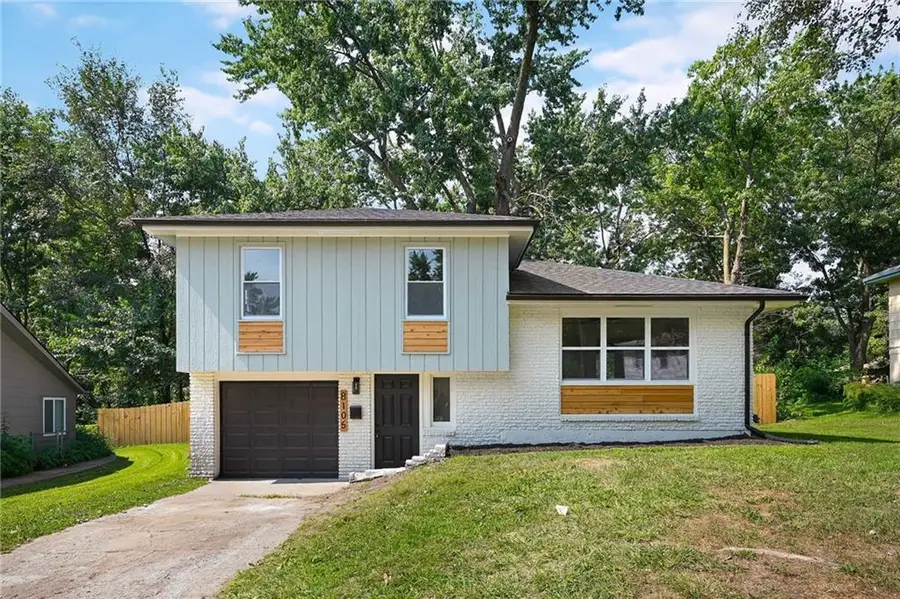 8105 E 91st Street, Kansas City, MO 64138 - #3