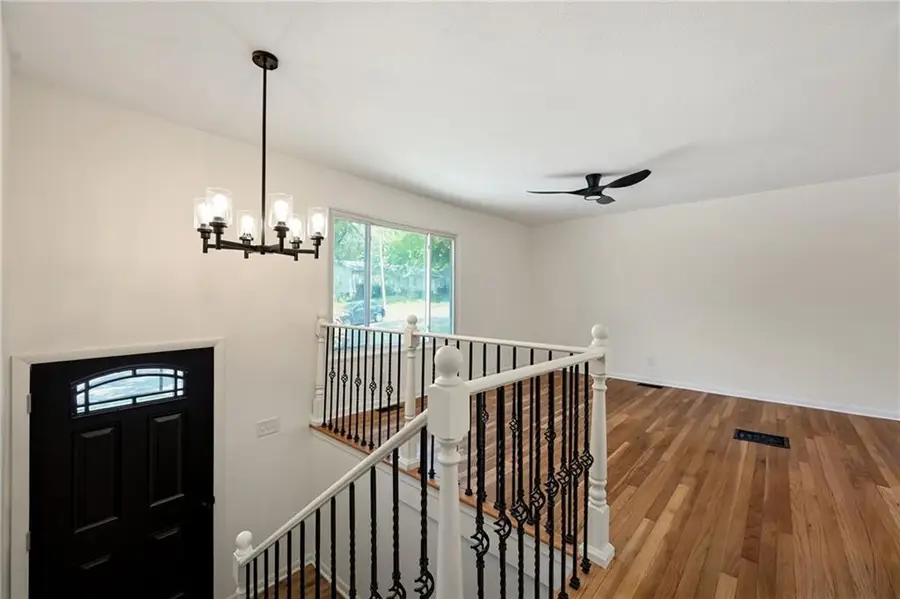 8263 Barnett Avenue, Kansas City, KS 66112 - #3
